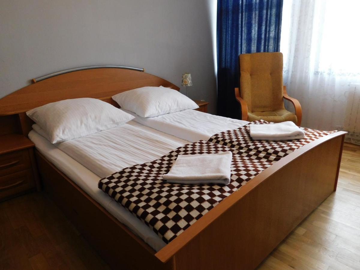 Pokoje Goscinne Korona Krakau Buitenkant foto